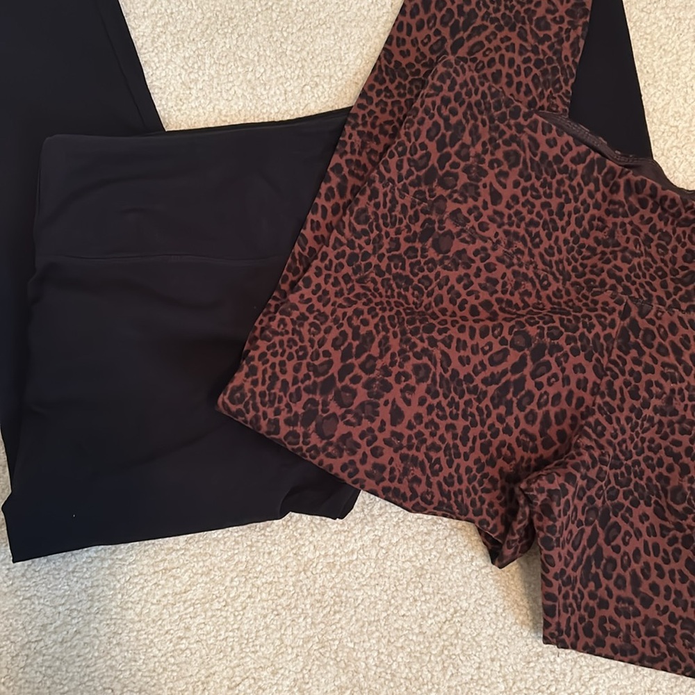 Lot of 2 Ladies INTRO. Love the Fit Tummy Control Leggings, Animal Print, sz XL